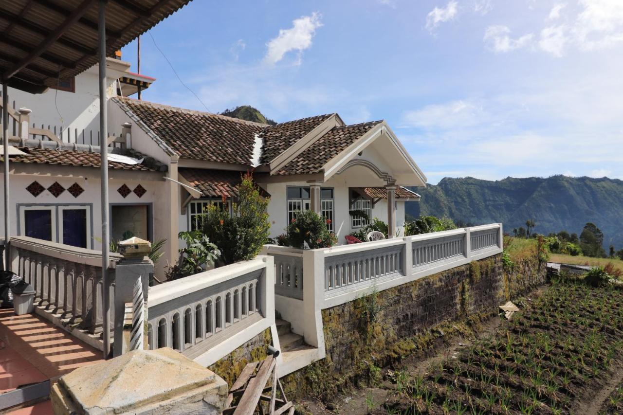 Good Karma Bromo Guesthouse Eksteriør billede